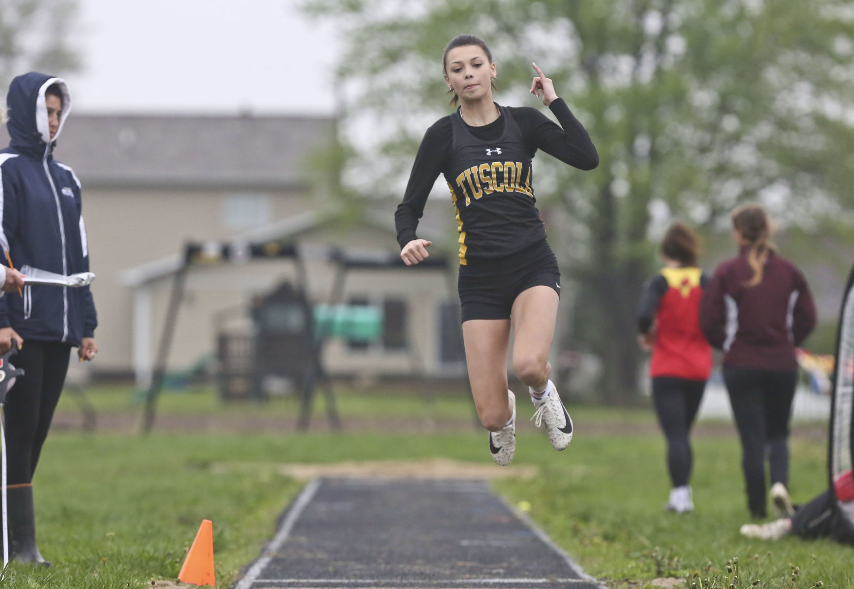 Girls CIC Meet 11 5.02.19.JPG